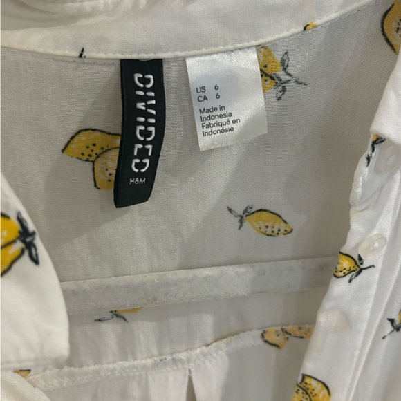 Bundle of two blouse tops - Picture 3 of 5